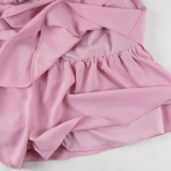 NWT Fashion Nova Dreamy Days Chiffon Romper Halter, Lined, Size Medium - Picture 4 of 5